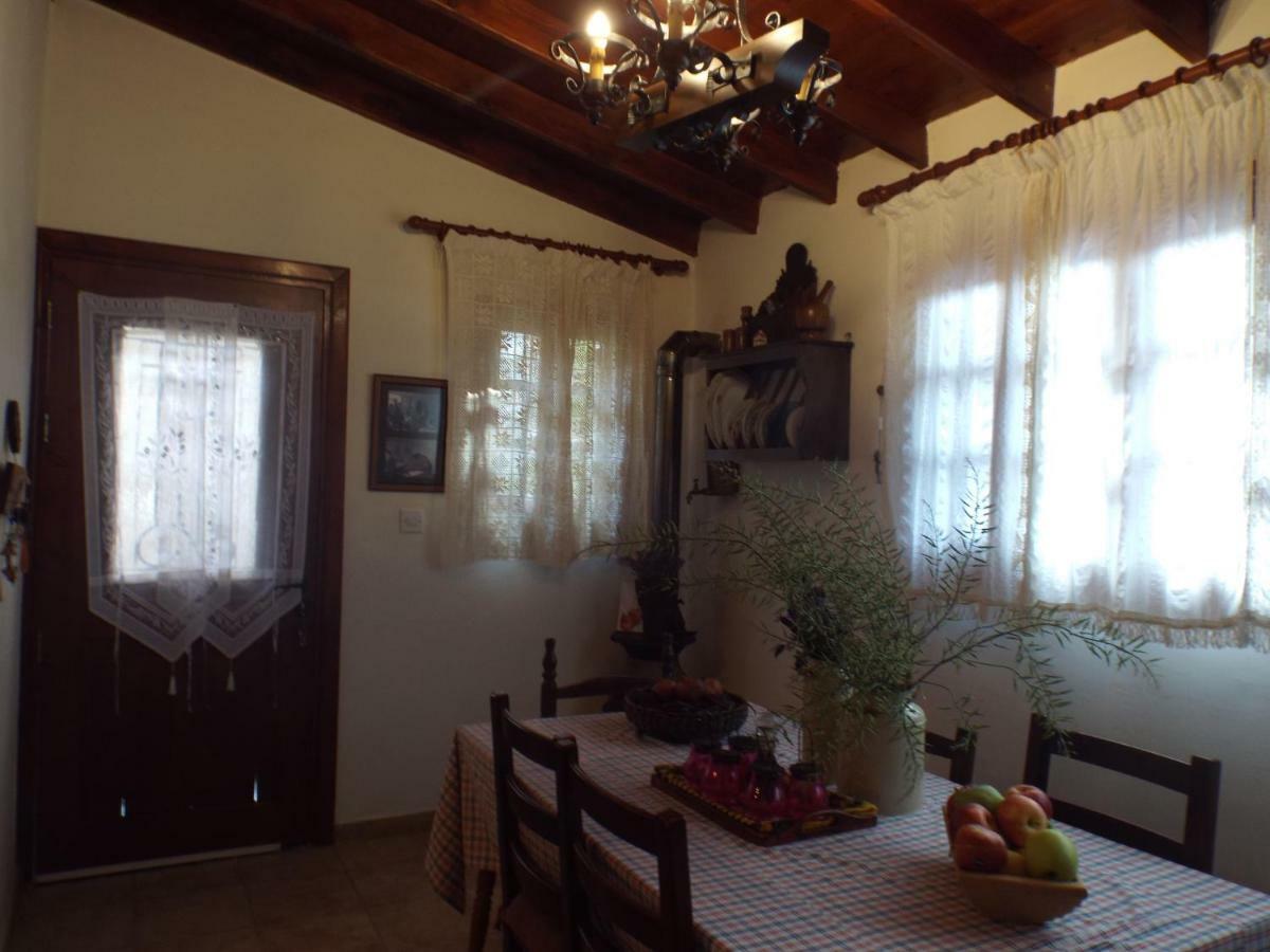 The Pomegranate'S House Villa Ephtagonia Exterior photo